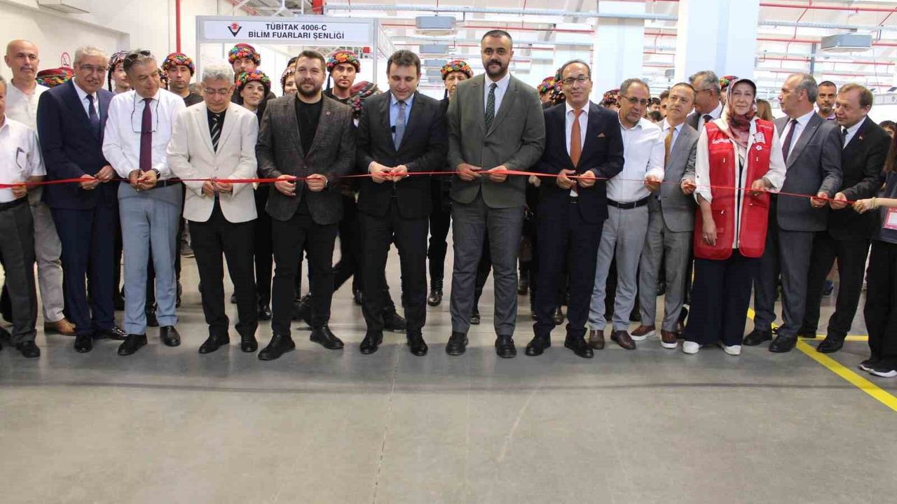 Aydın Bilim Fuarı Festivali törenle açıldı