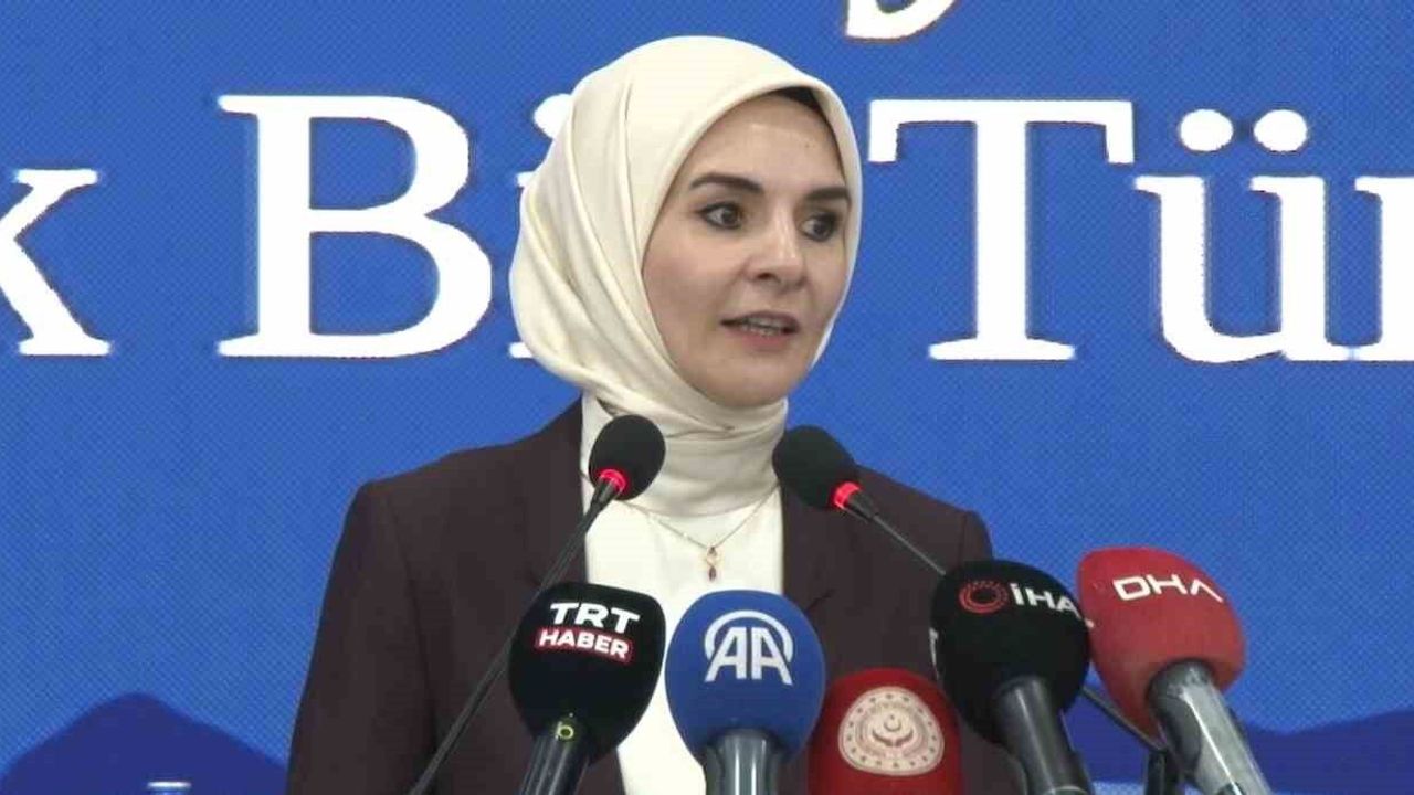 Bakan Göktaş: 'Aile ve Nüfus On Yılı Vizyon Belgesi ile Türkiye'nin geleceğini kuşatan stratejik politikalarımızı ortaya koyduk'