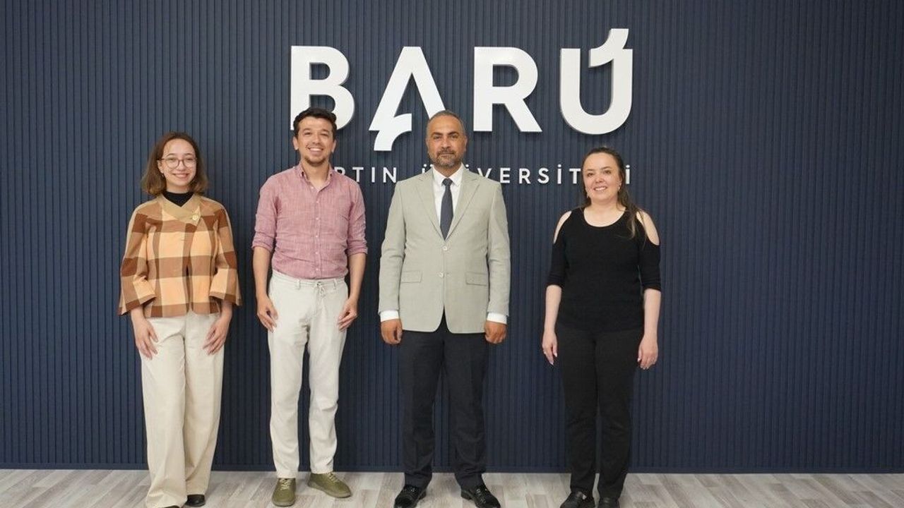 BARÜ'den akran zorbalığına bilimsel mercek