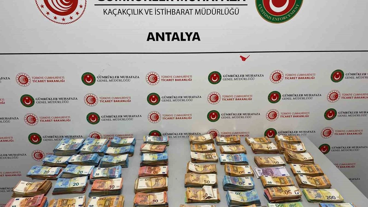 Bebek bezleri içerisine gizlenmiş 20 milyon liradan fazla na