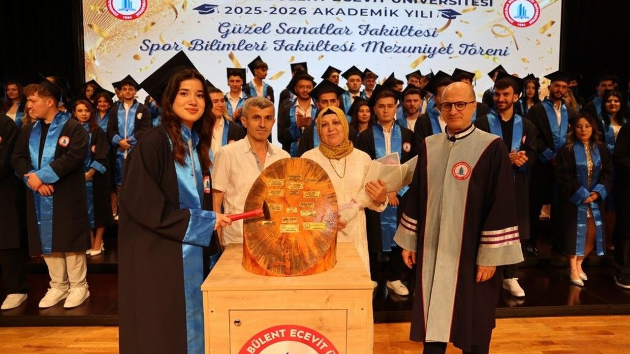 BEUN'da mezuniyet sevinci; Güzel Sanatlar ve Spor Bilimleri 