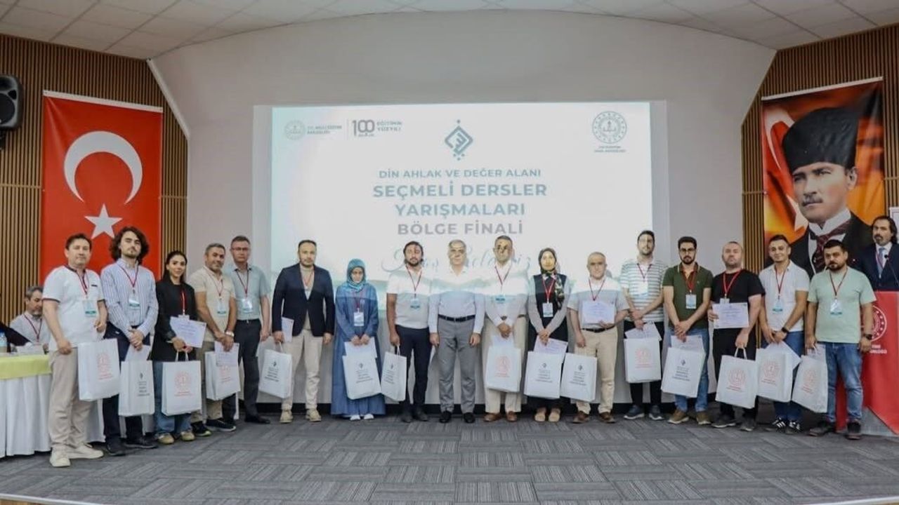 Bilecik'te Kur'an-ı Kerim'i Güzel Okuma Yarışması'nda derece