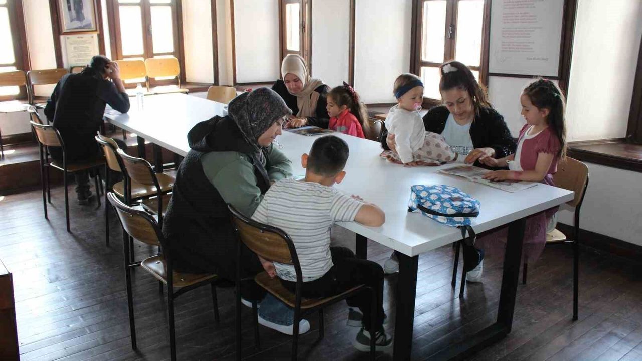 Bor İlçe Halk Kütüphanesi'nden aile ve çocuklara özel etkinl