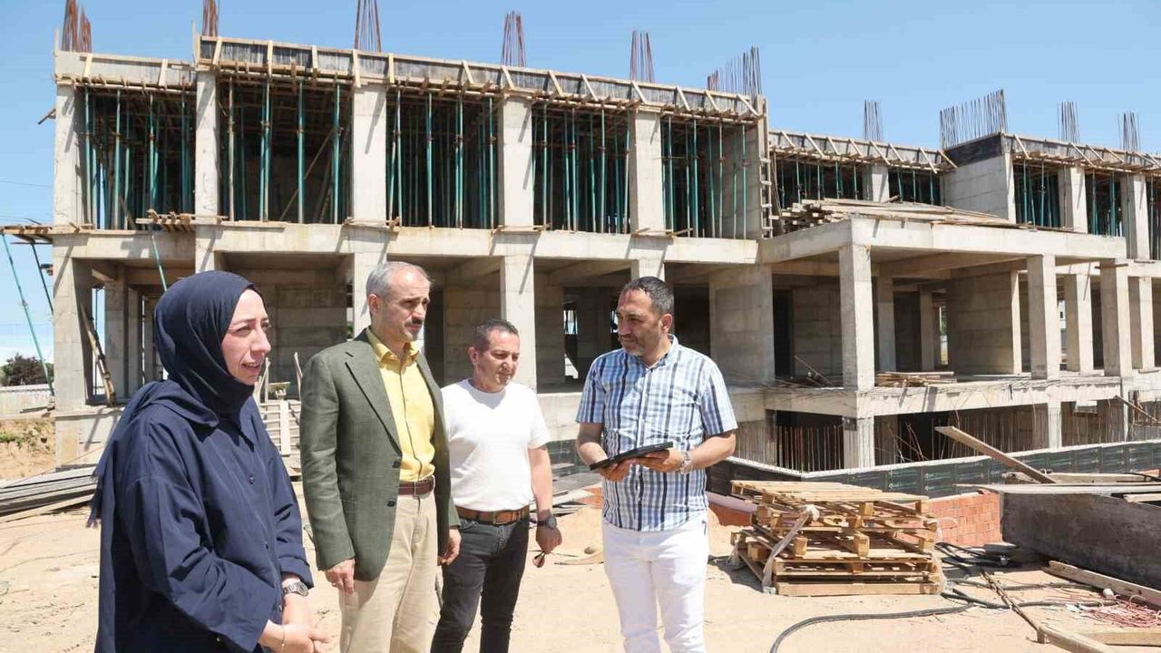 Çayırova'da yapımı süren meslek lisesi eğitim alty