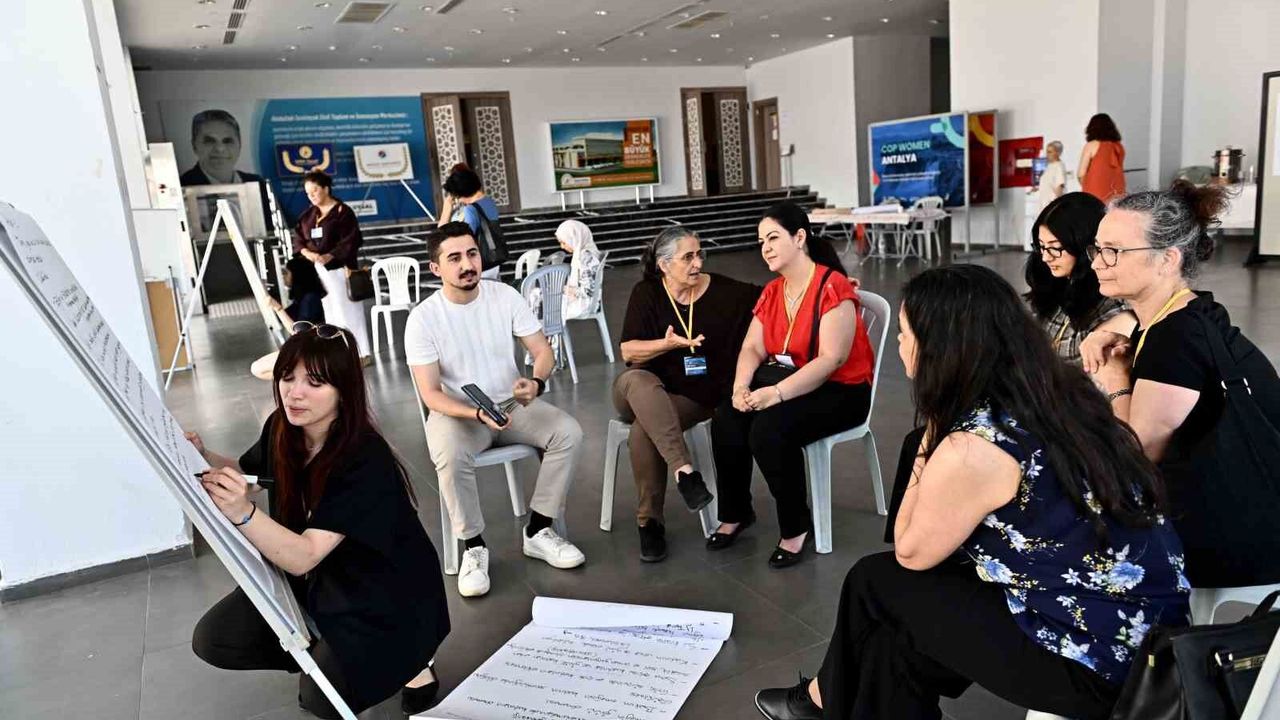 COP Women Antalya'da kadınların iklim politikalarındaki rolü