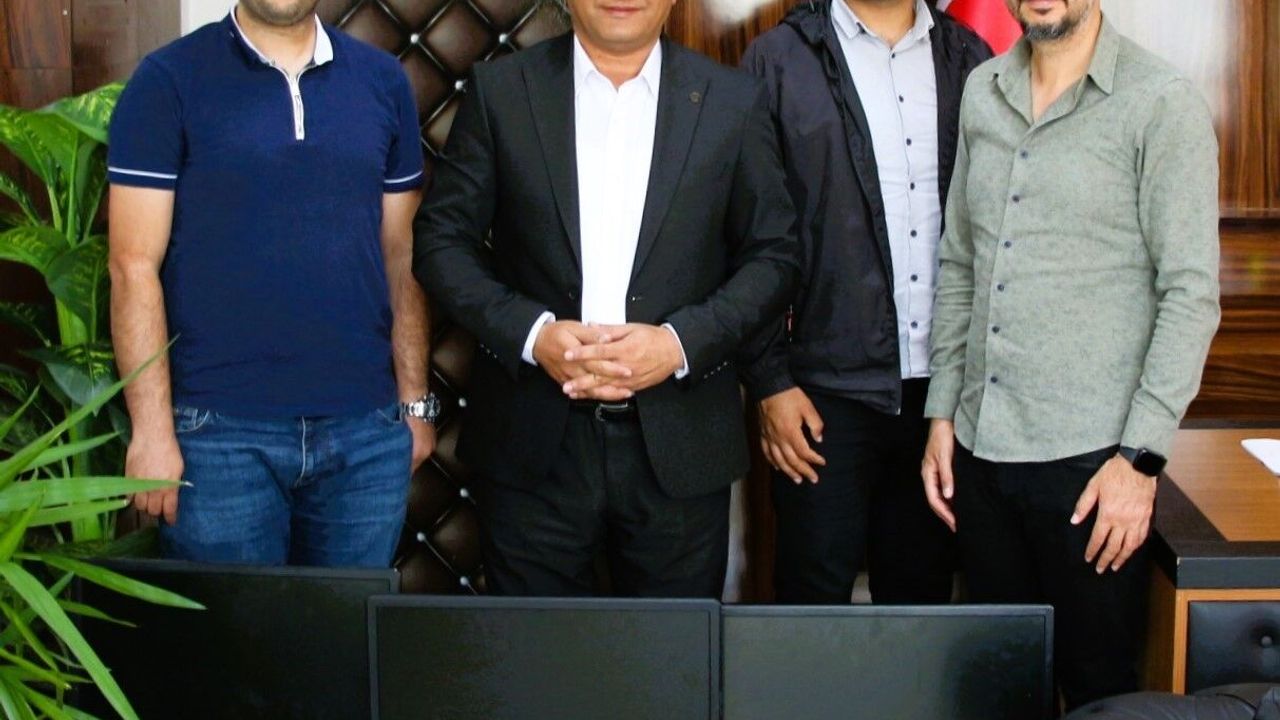 Dicle Elektrik'ten Mardin'deki köy okullarına teknoloji desteği