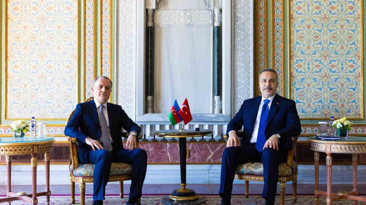 Dışişleri Bakanı Fidan, Azerbaycanlı mevkidaşıyla görüştü
