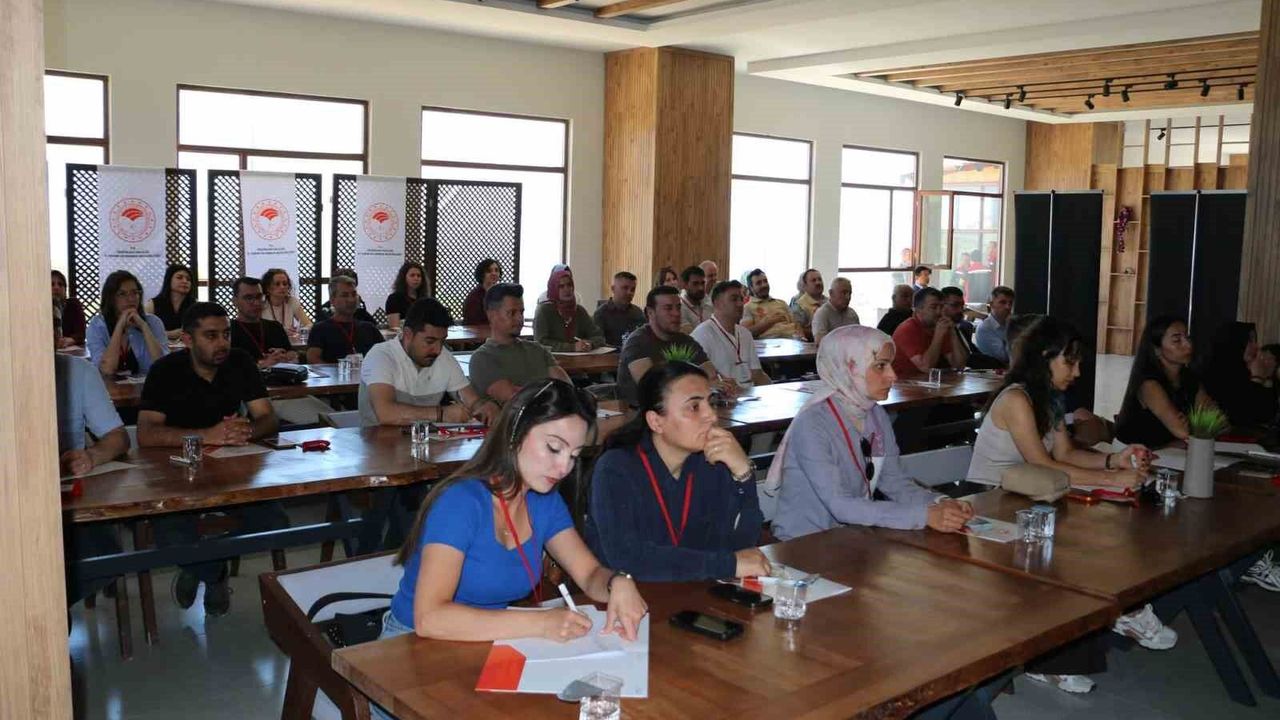 Erzincan'da süt ve süt ürünleri denetimlerine yönelik eğitim