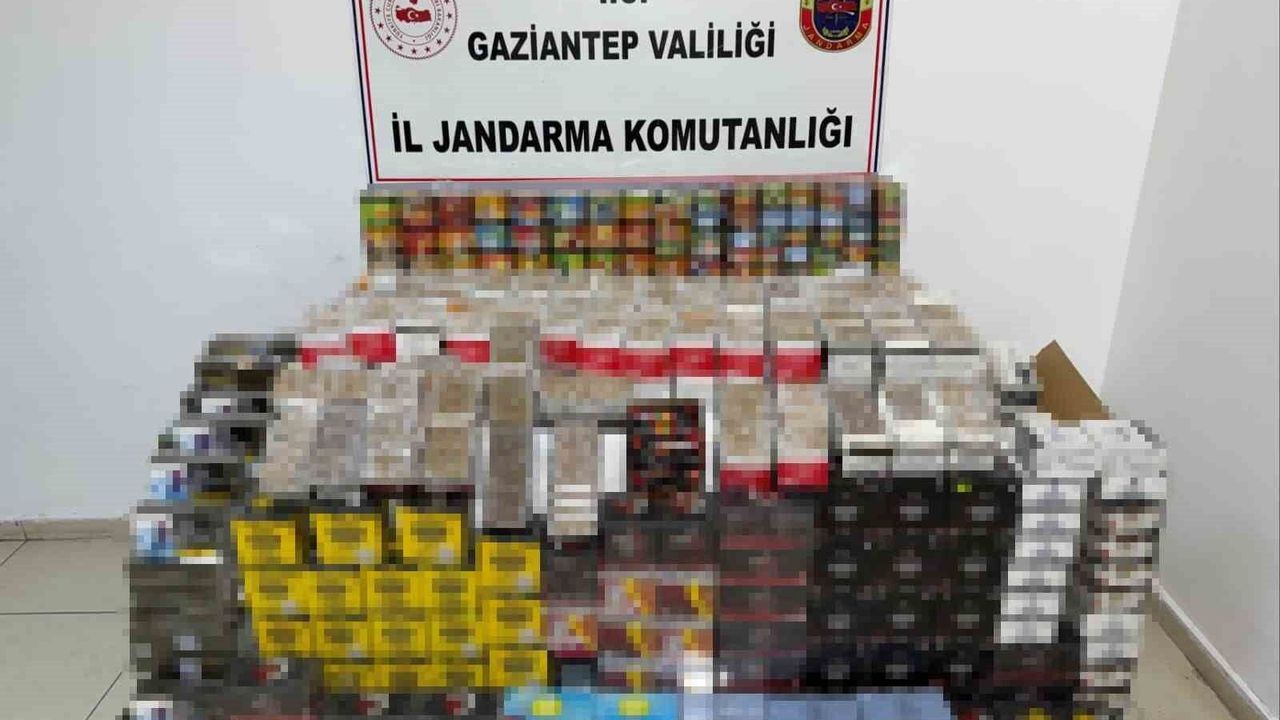 Gaziantep'te 1,8 milyon TL değerinde kaçak ürün ele geçirild