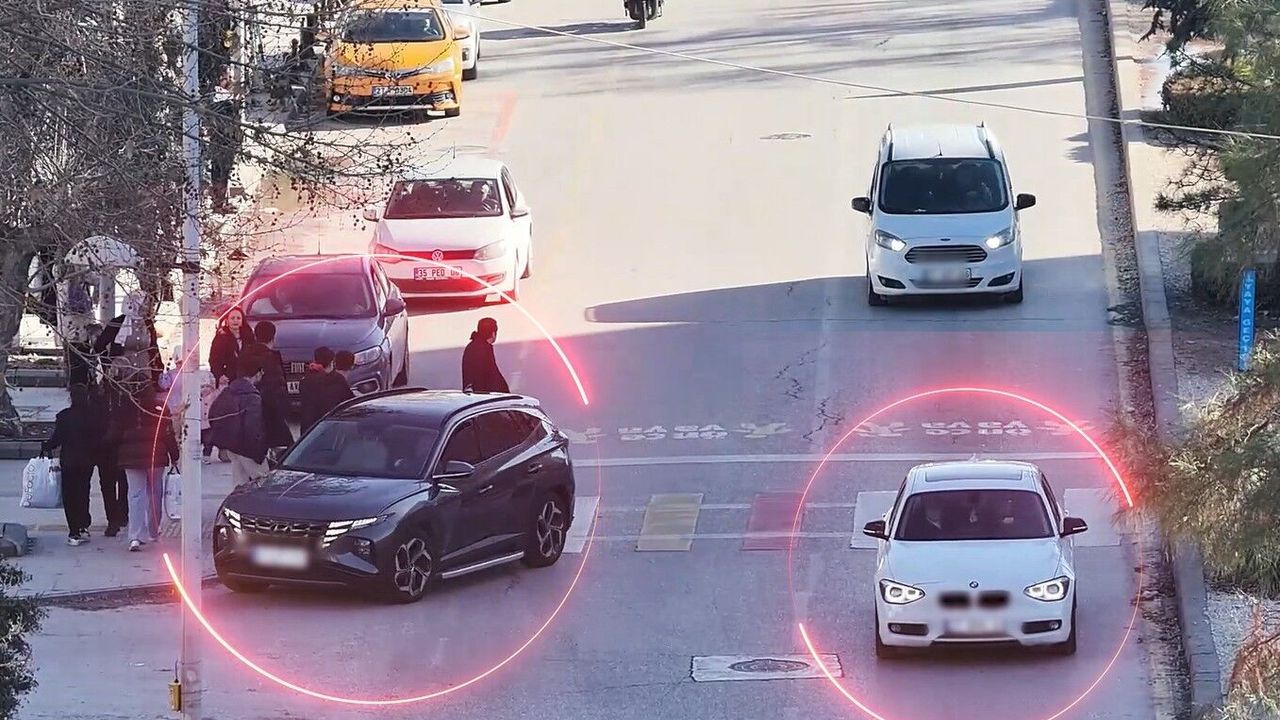 Gaziantep'te yayalara öncelik vermeyen 240 sürücüye 1 milyon