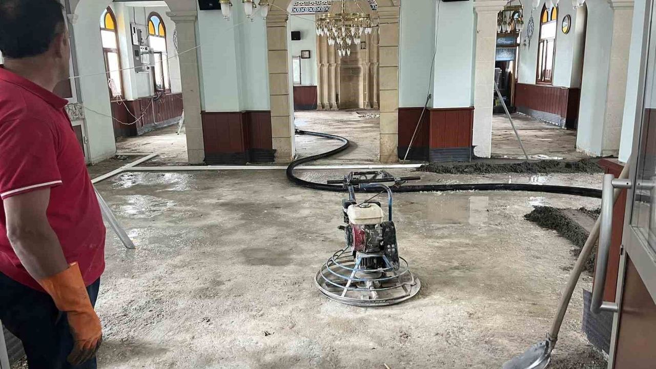 Gökçedere Merkez Camii yenileniyor