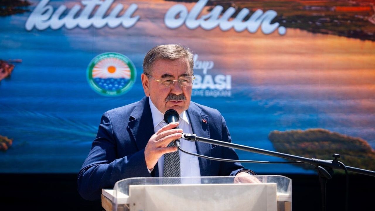 Gölbaşı'nda çevre şenliği renkli görüntülere sahne oldu