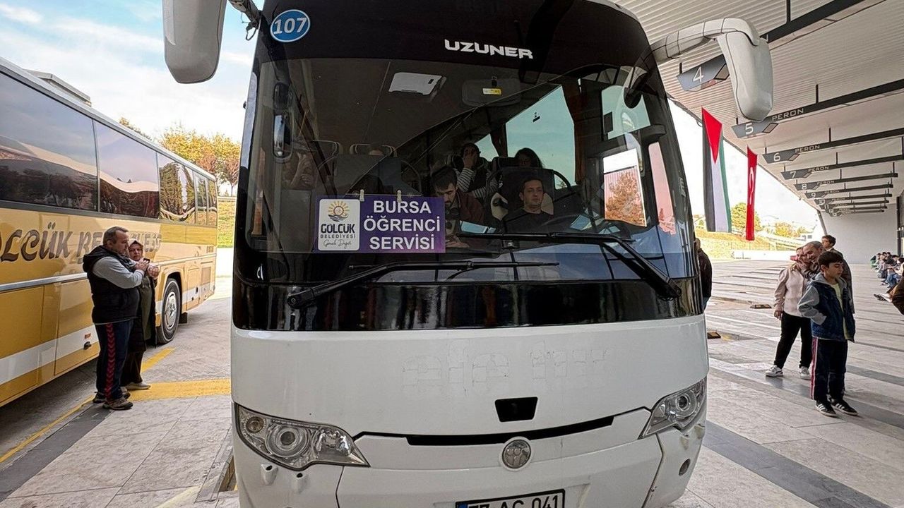 Gölcük Belediyesinin ücretsiz seferlerinden 5 bini