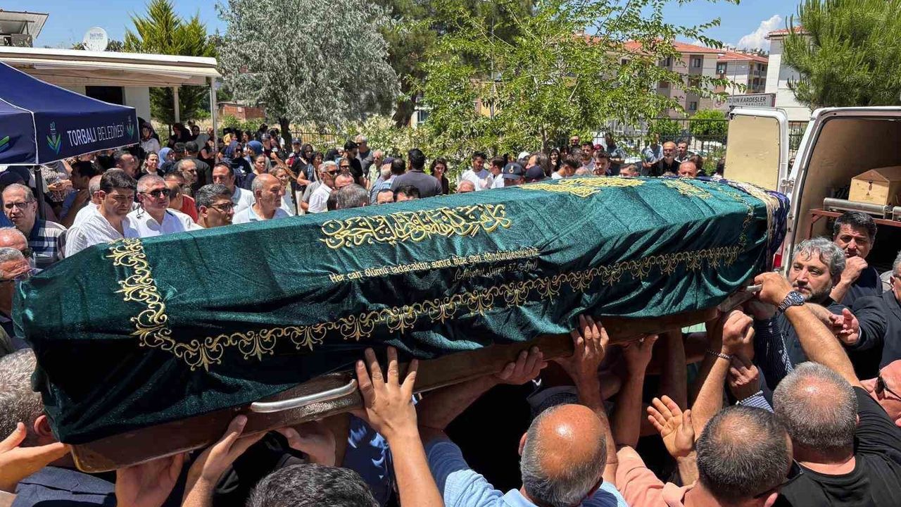 Irmak öğretmene acı veda