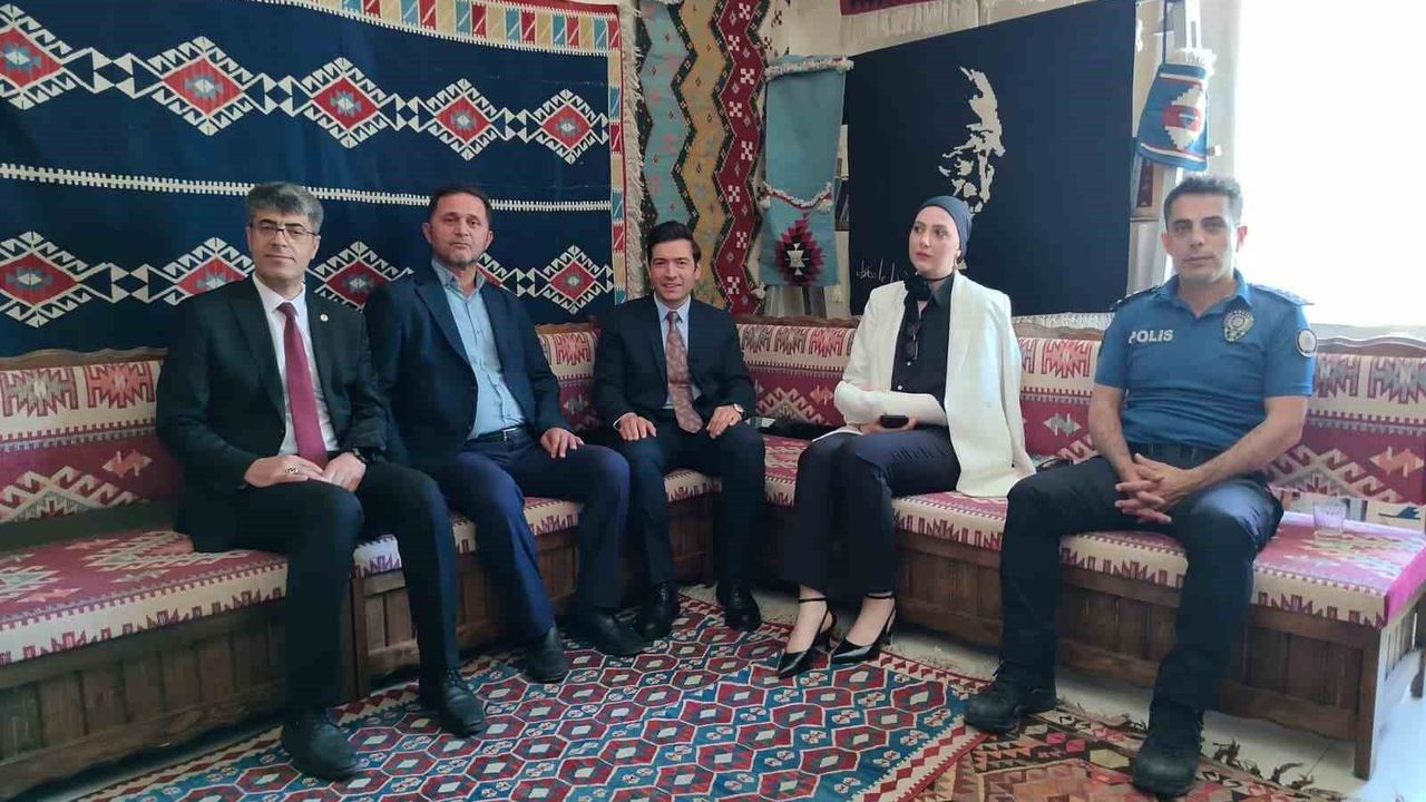 Keban'da el emeği ürünler görücüye çıktı