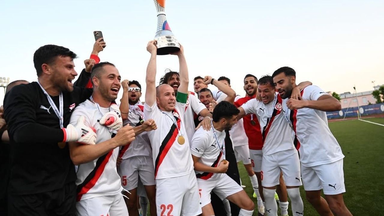 KKTC Milli Futbol Takımı, Padania'yı 6-1 yenerek CONIFA Avrupa şampiyonu oldu
