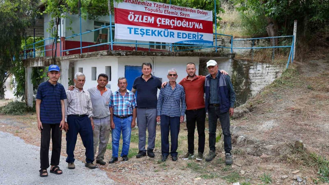 Koçarlılı muhtarlar: 'Başkan Çerçioğlu hizmeti ayağımıza get