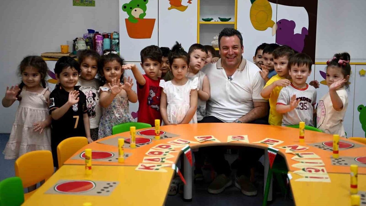 Kuşadası'ndaki Çocuk Gelişim Merkezi ailelerin yükünü hafifl