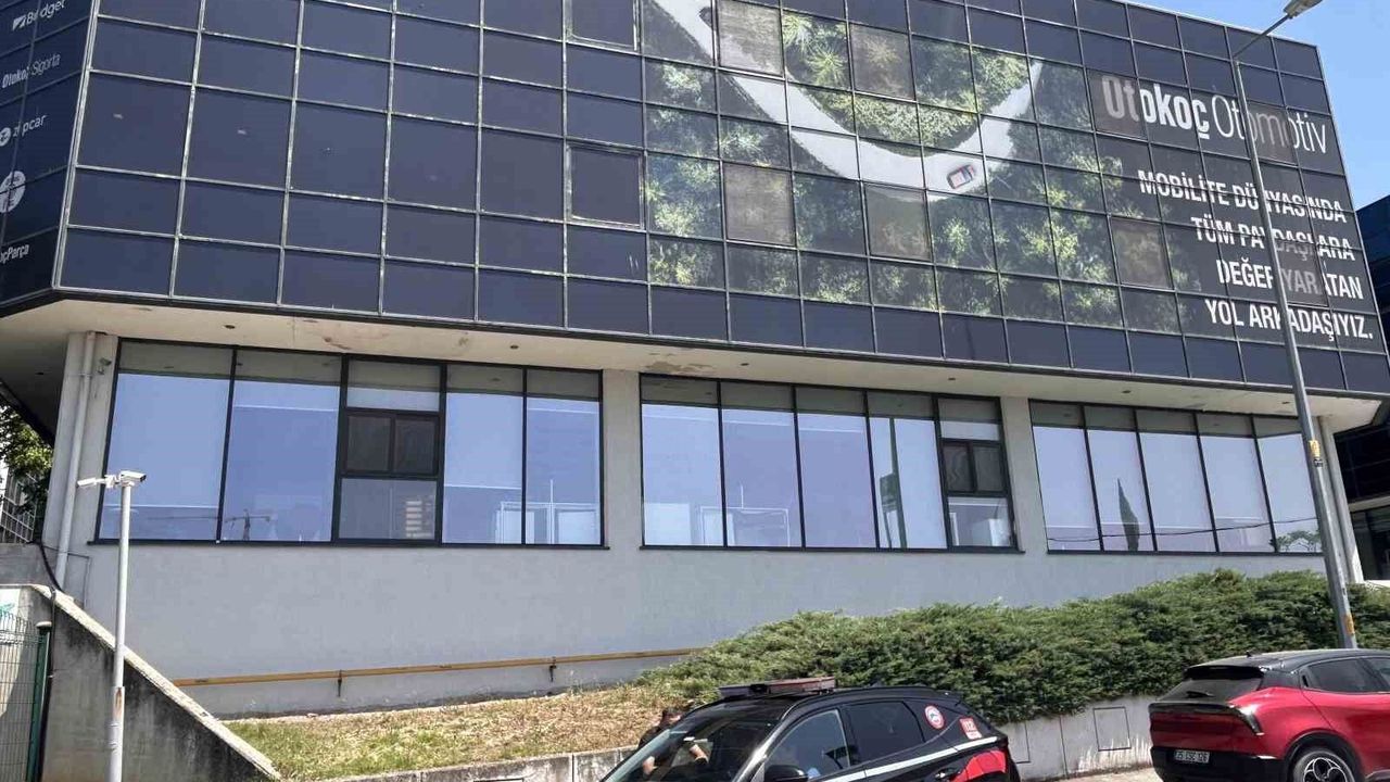 Maltepe'de Otokoç Genel Müdürlüğü'ne silahlı saldırı iddiası