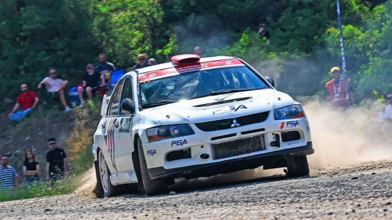Osmangazi'de 50. Yeşil Bursa Rallisi nefes kesti