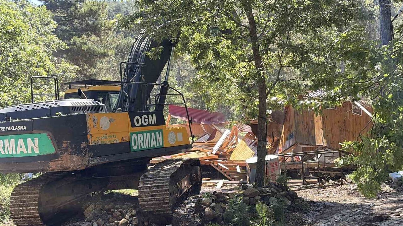 Osmaniye Olukbaşı Yaylası'nda 225 usulsüz yapının yıkımına b