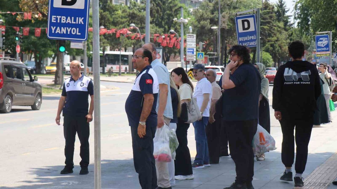Sakarya'da toplu taşıma krizi