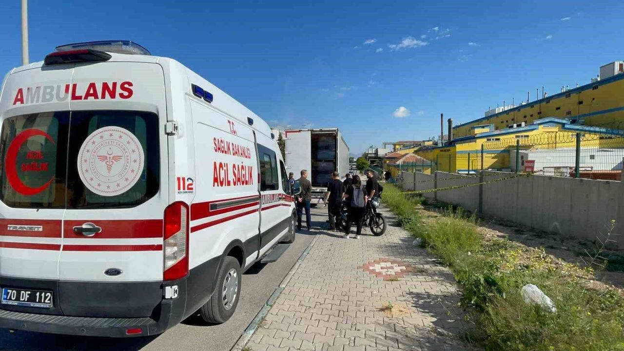 Tır şoförü tırın dorsesinde ölü bulundu