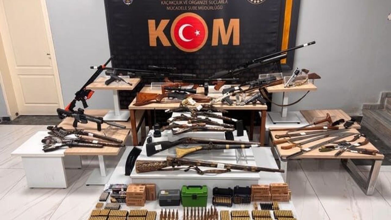 Uşak'ta silah ve tarihi nitelikteki tüfekler ele g