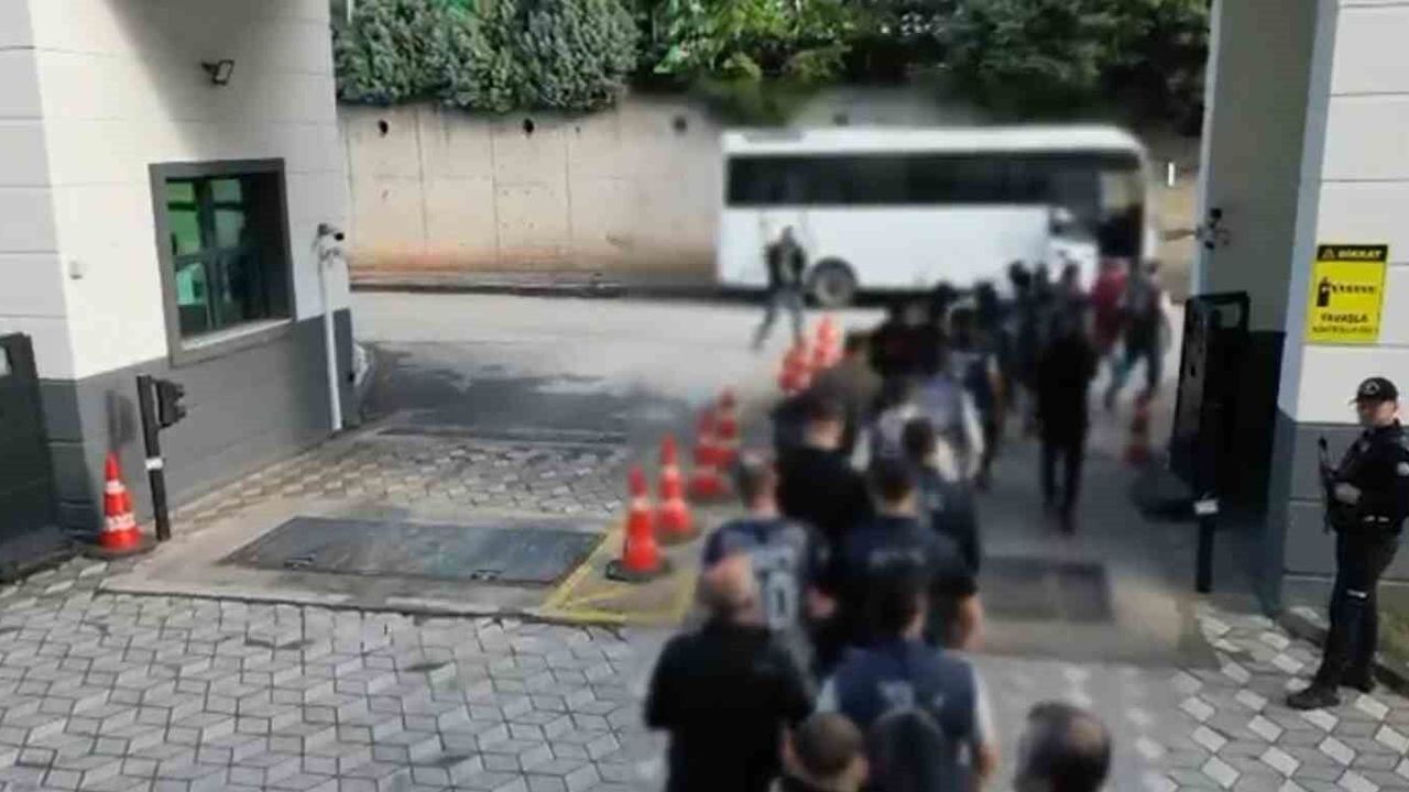 Yasa dışı bahis operasyonu: 460 milyon TL para akışı