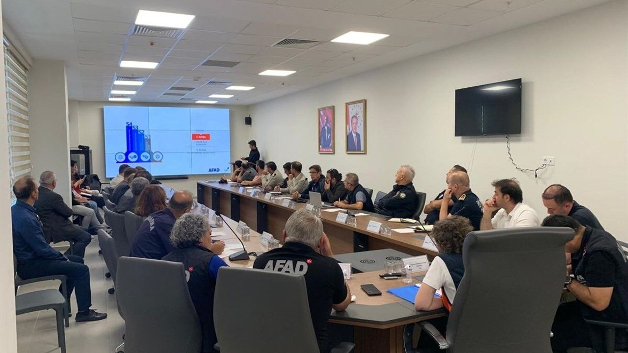 Tekirdağ'da 7.5 Büyüklüğündeki Deprem Senaryosu İçin Tatbikat Hazırlıkları