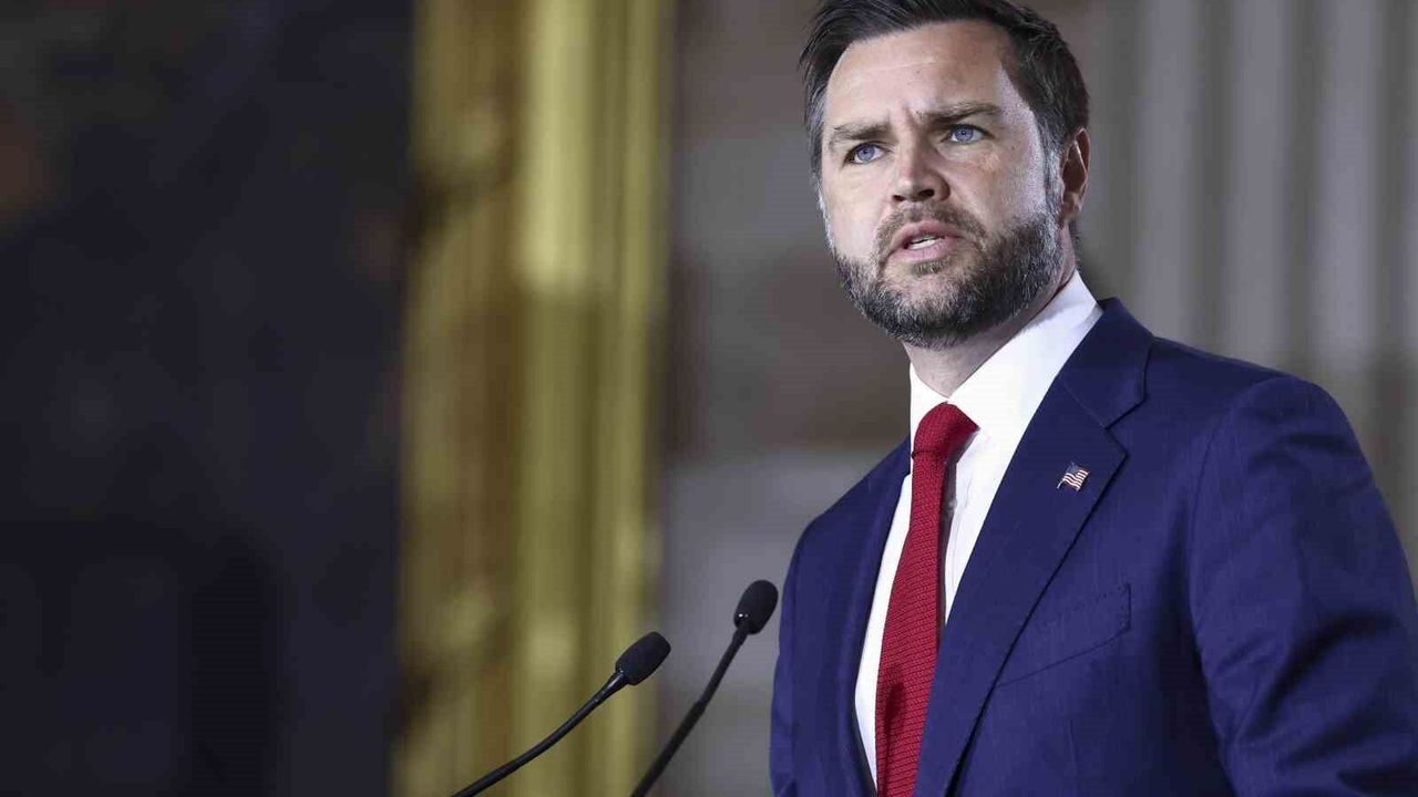 ABD Başkan Yardımcısı Vance:'Orta Doğu dış politikamızın İsrail'e bağımlı hale gelmesine izin veremeyiz