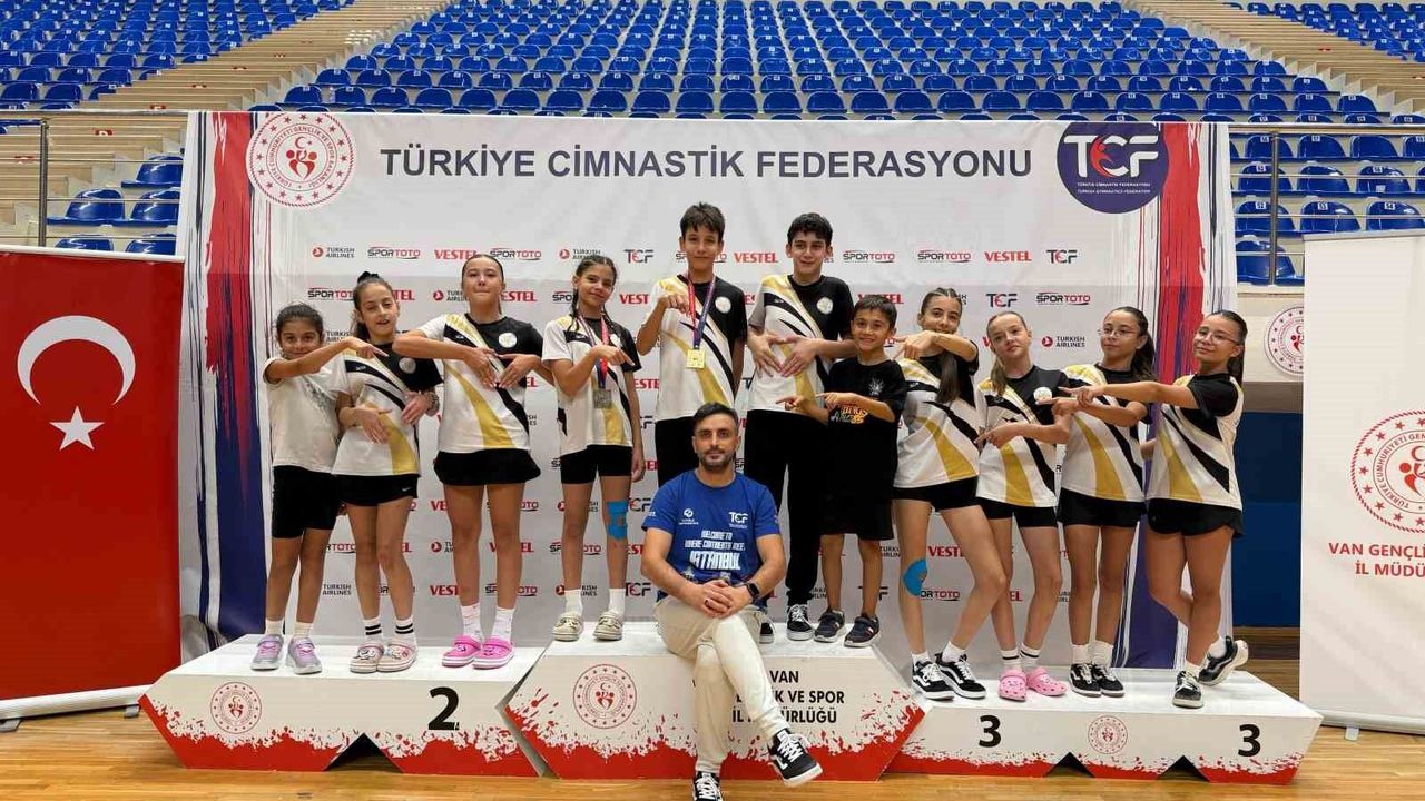 Manisalı sporculardan madalya yağmuru
