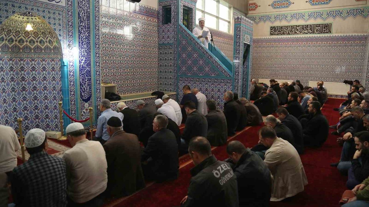 Erzurum Şehir Hastanesi ve Bölge Koordinasyon Merkezi'nden Organ Bağışı Haftası'nda hayat kurtaran çağrı
