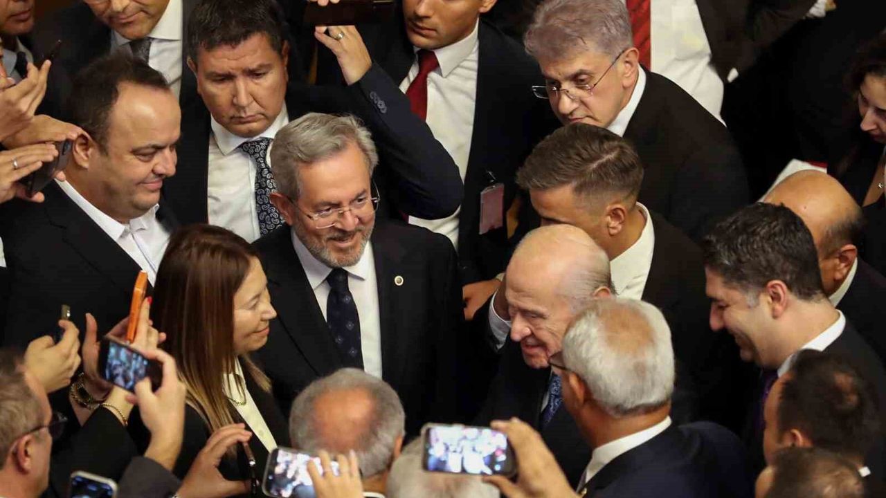 Rektör Fatma Aydın, Mecliste yeni yasama yılı resepsiyonuna katıldı