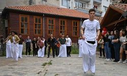 Bilgi Evi öğrencileri yıl sonu etkinliğinde doyasıya eğlendi
