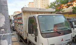 Trafiğin akışına engel olan 3 kamyon sürücüsüne ceza yağdı