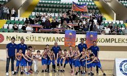 Yeşimspor “U11”de namağlup şampiyon