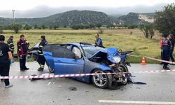Burdur’da feci kaza: 5 ölü, 2’si ağır 5 yaralı