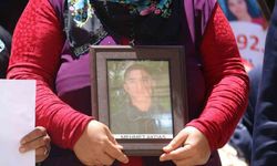 Evlat nöbetinde 42. buluşma sevinci