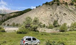 Tunceli’de hafif ticari araç  şarampole devrildi: 6 yaralı