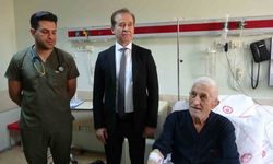 72 yaşındaki adama, çalışan kalpte bypass ameliyatı gerçekleştirildi