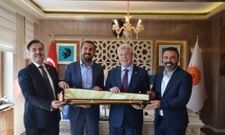 AK Parti Grup Başkanvekili Akbaşoğlu’nun Ahlat ziyareti
