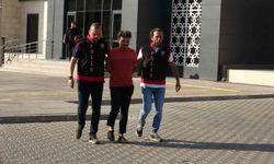 AK Parti’nin seçim irtibat ofisine taşlı saldırıyı gerçekleştiren şüpheli adliyeye sevk edildi