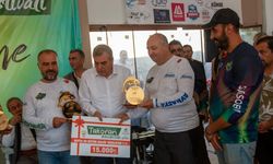 Balıkçılar birincilik için olta salladı