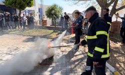 Sinop itfaiyesinden polis memurlarına yangın tatbikatı
