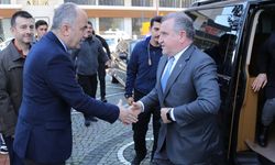 Gençlik ve Spor Bakanı Osman Aşkın Bak'dan Başkan Metin'e ziyaret