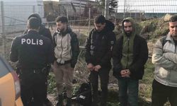 Edirne’de ticari takside 6 kaçak göçmen yakalandı