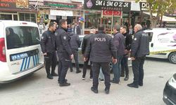 Kaldırımda yürürken silahlı saldırıya uğradı