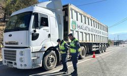 Malatya’da jandarmadan zorunlu kış lastiği denetimi