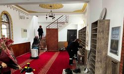 Camilerde Ramazan temizliği